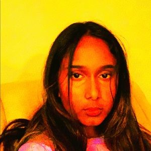 Meet your Posher, Divinia